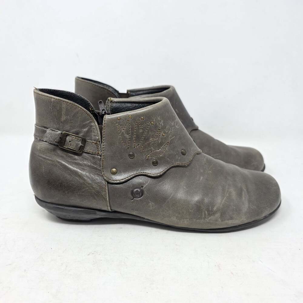 Born Sage Leather Side Zip Studded Ankle Boot Bootie Women's Size 9.5 Round